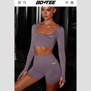 Women’s Bo & Tee Brand New Workout Set